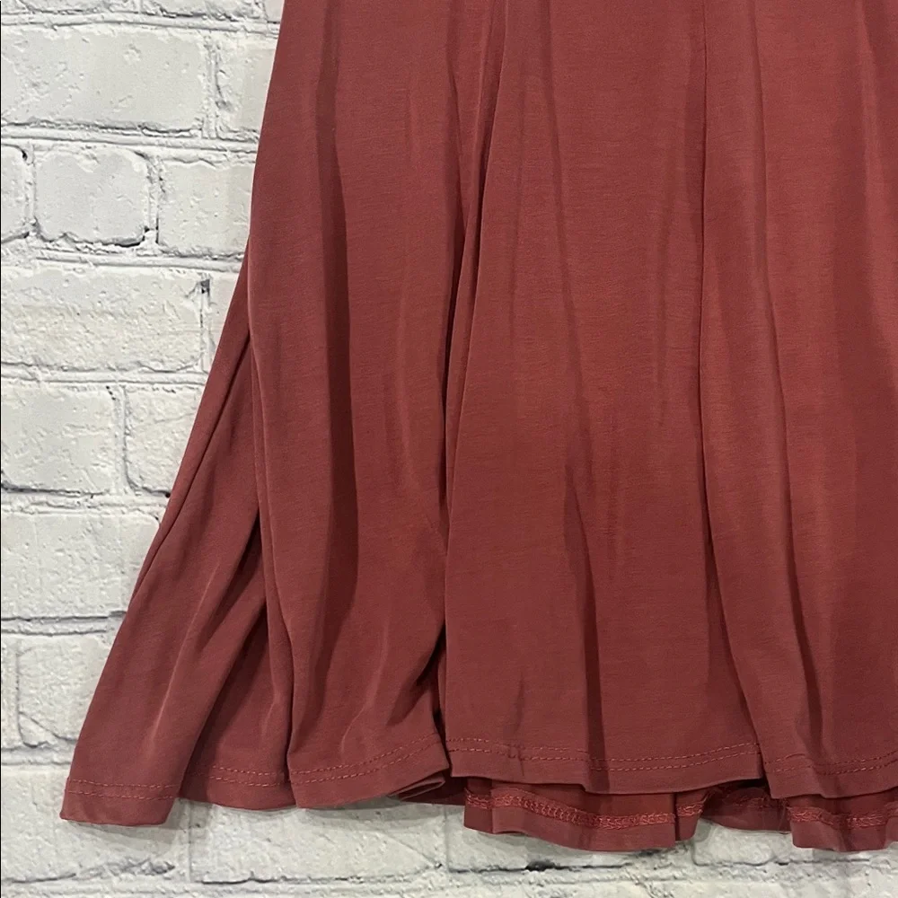 Rust Red Flowy Dress - Picture 11 of 13